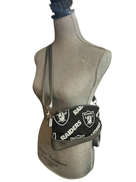 crossbody Raiders handbag